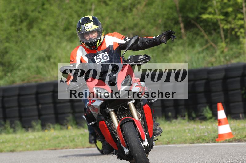 /Archiv-2025/10 23.04.2025 Cornu Master School ADR/gruen-vert/56